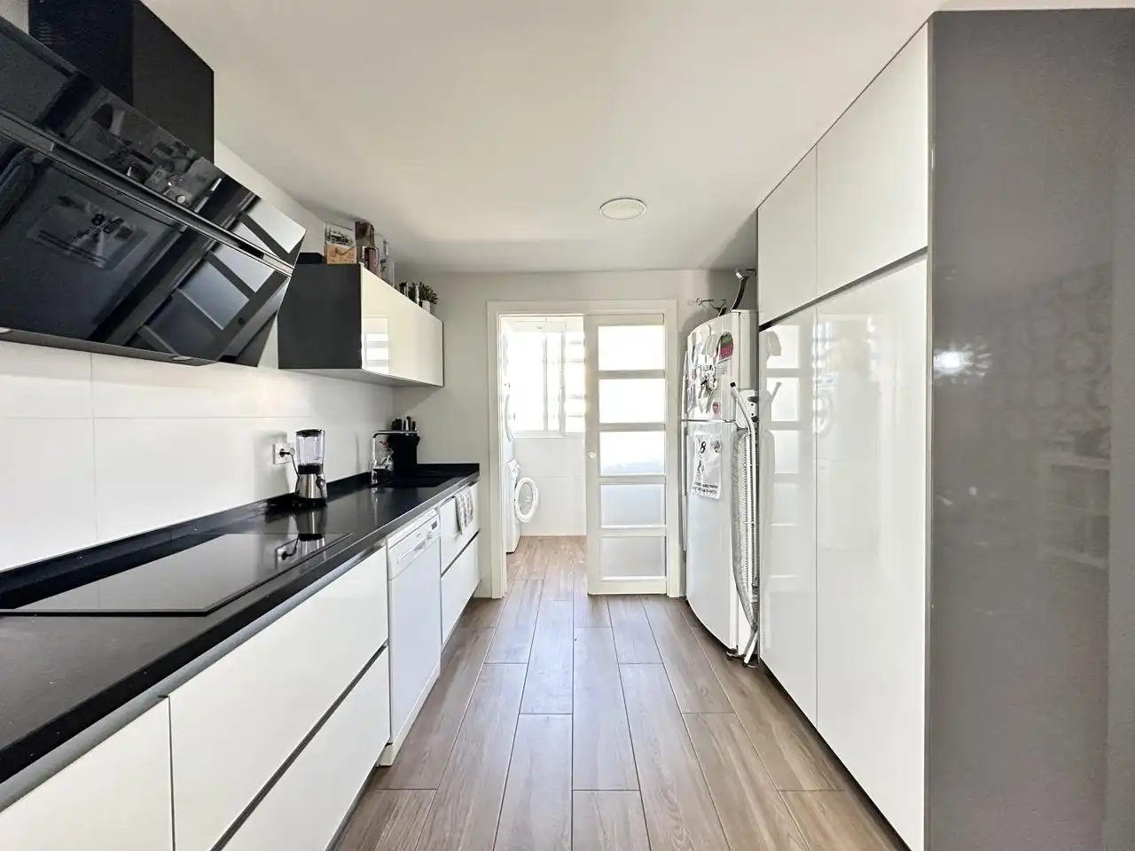 Kitchen of Flat for sale in Alicante / Alacant  with Air Conditioner, Parquet flooring and Storage room