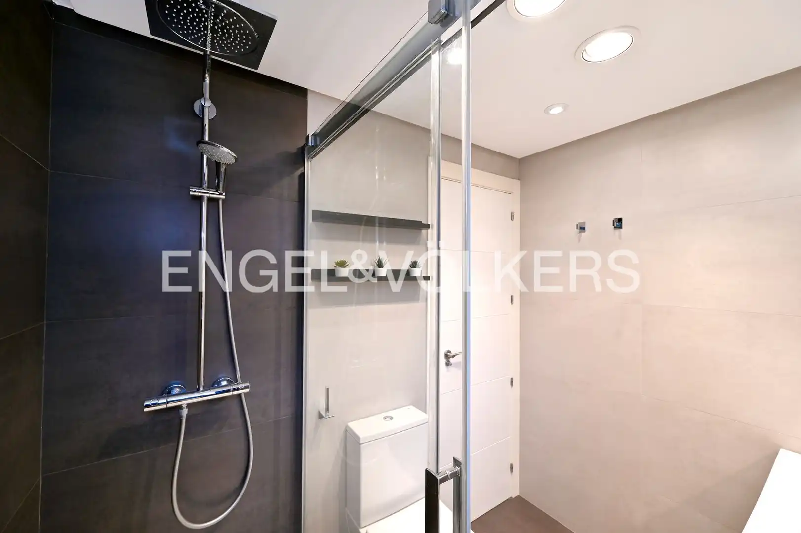 Baño de Piso en venta en Valdenoja