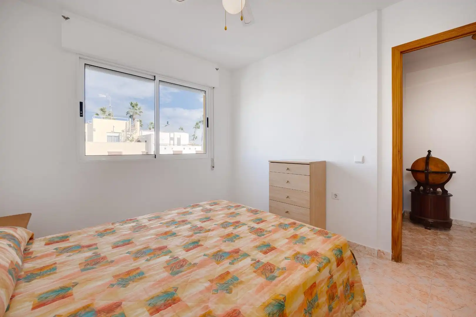 Habitación de Casa o chalet en venta en Torrevieja con Jardín privado, Terraza y Trastero