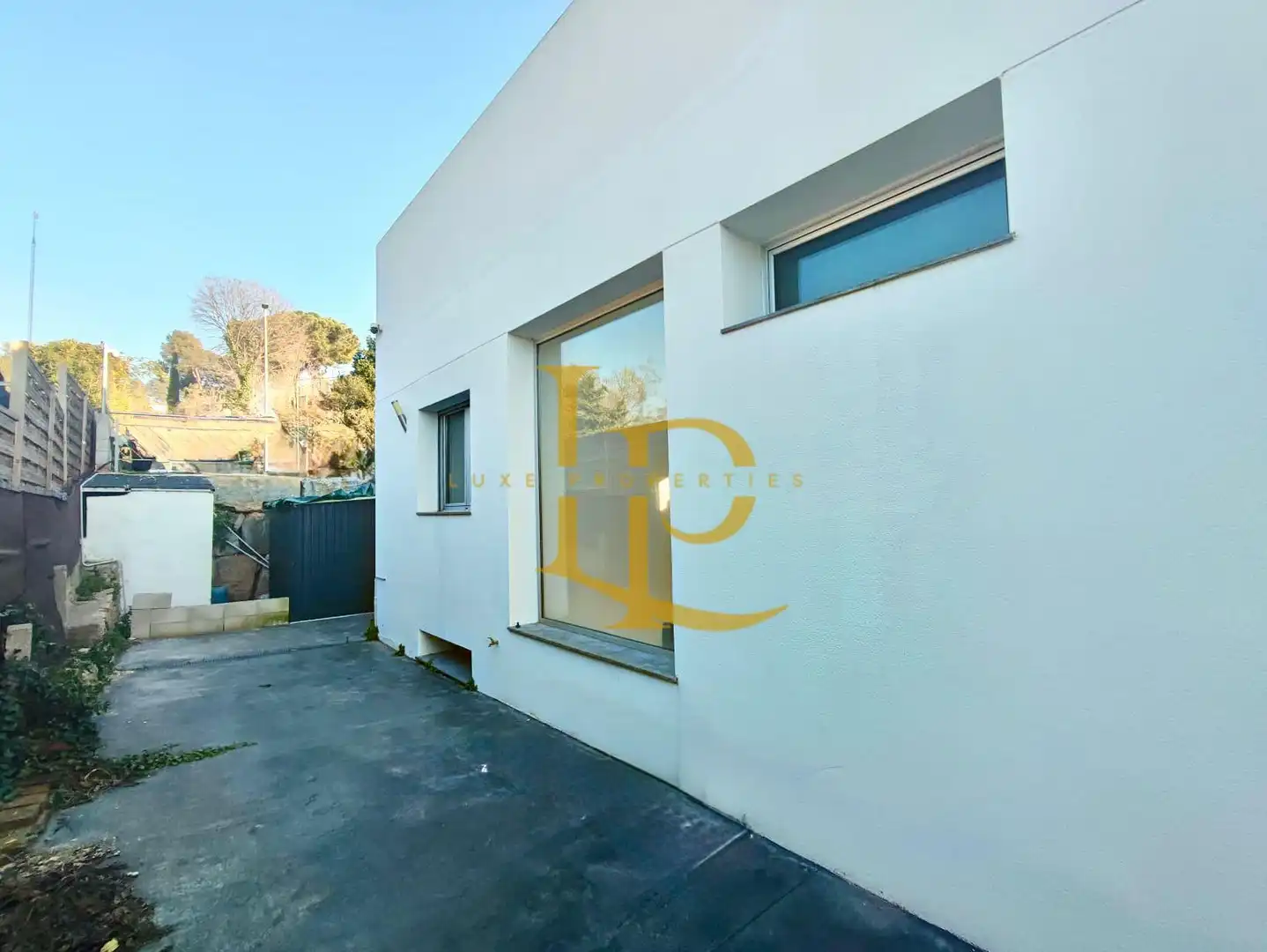 Vista exterior de Casa o xalet en venda en Castellbisbal amb Aire condicionat, Calefacció i Jardí privat