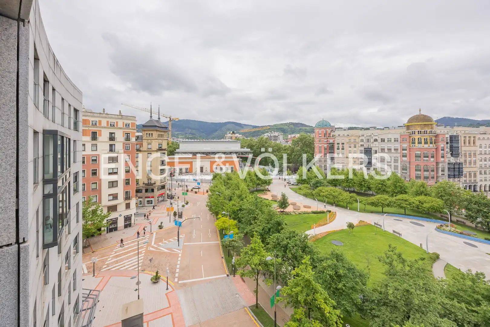 Exterior view of Flat for sale in Bilbao   with Air Conditioner, Heating and Parquet flooring