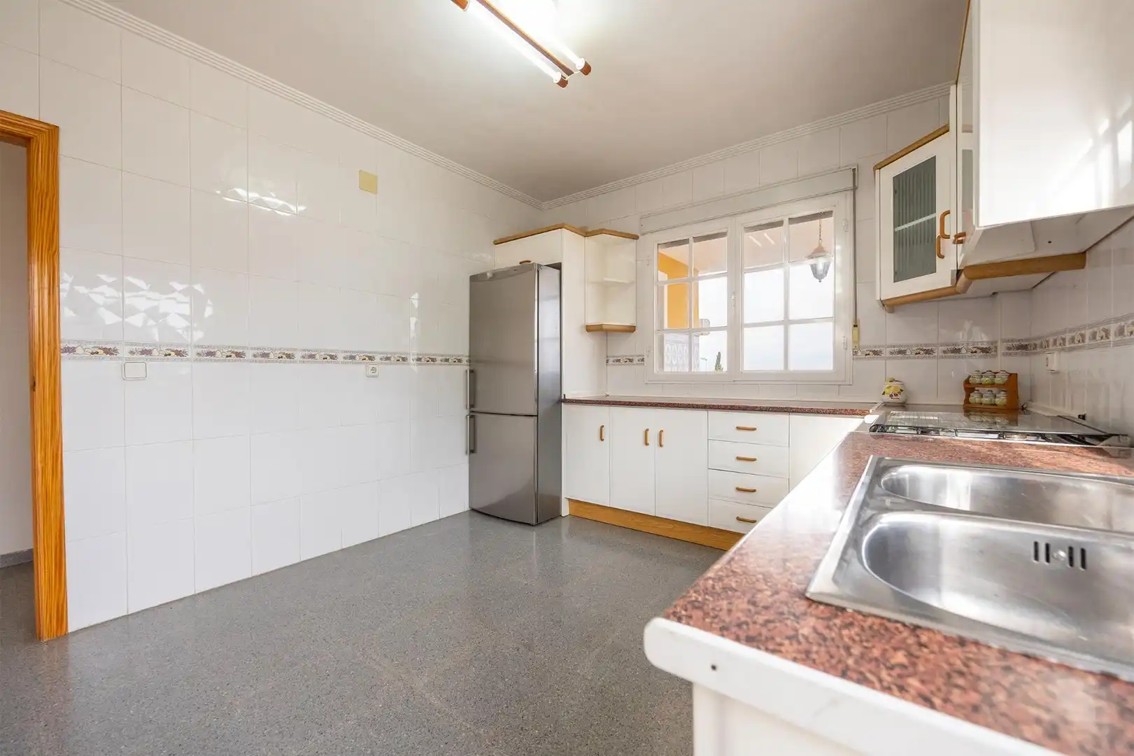 Cuina de Casa o xalet en venda en Orihuela amb Aire condicionat, Jardí privat i Terrassa