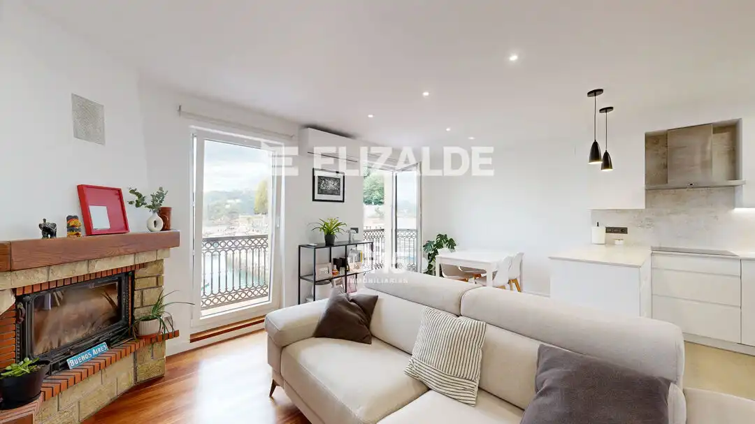 Penthouse with terrace for sale in Angel Kalea, imagen 11