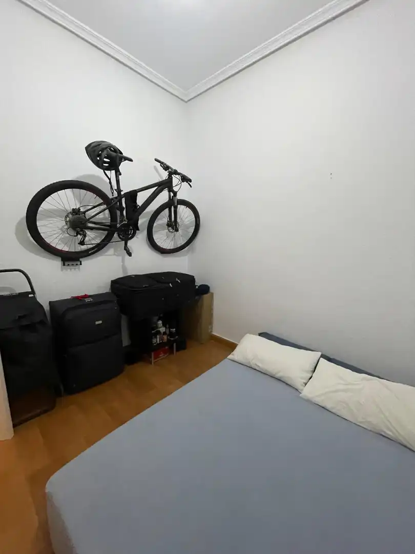 Bedroom of Flat for rent in Madrid  with Heating