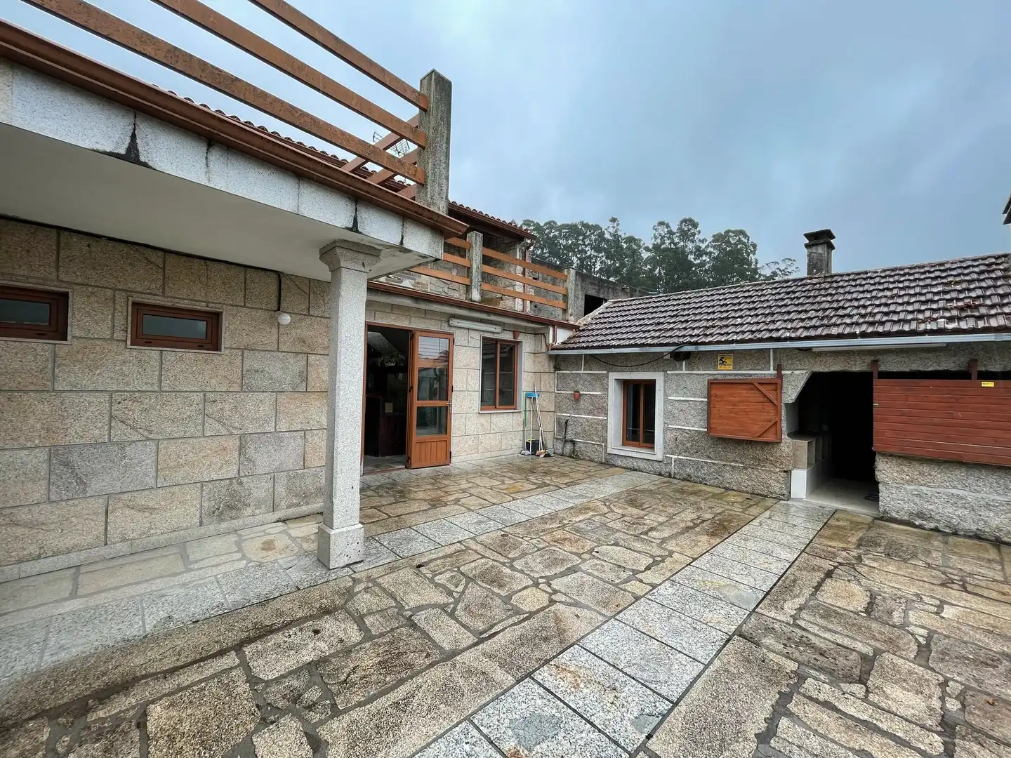 Vista exterior de Casa o chalet en venta en Vilagarcía de Arousa con Jardín privado, Terraza y Trastero