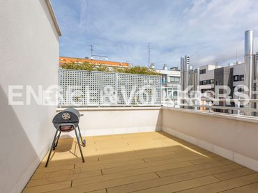 Penthouse mit Pool zur Miete in Tetuán