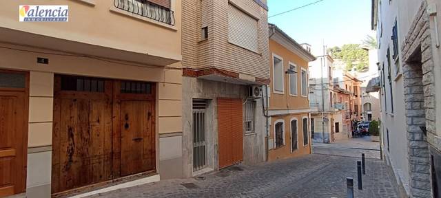 Piso en Venta en Casco Antiguo
