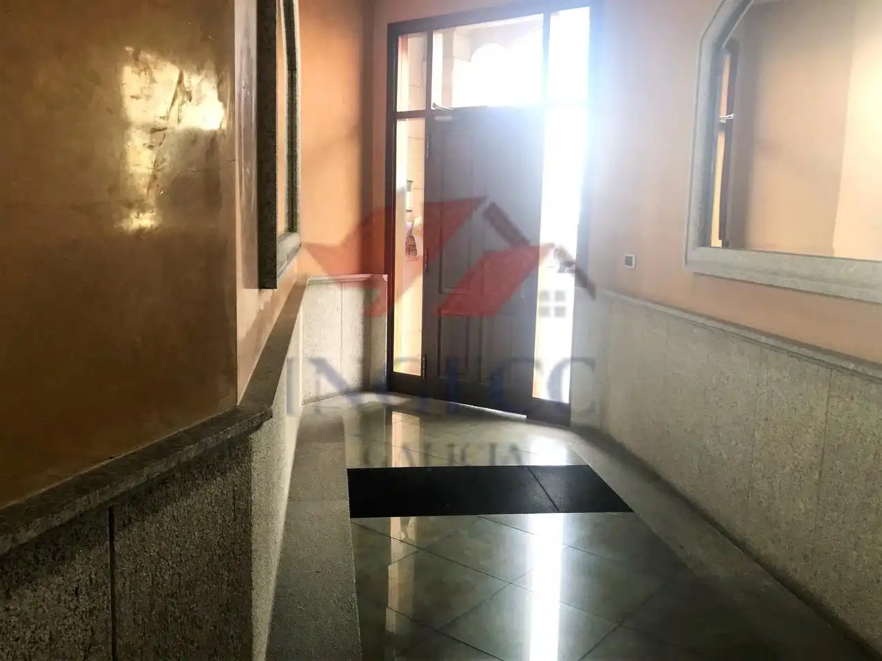 Piso en venta en Miño con Calefacción, Parquet y Terraza