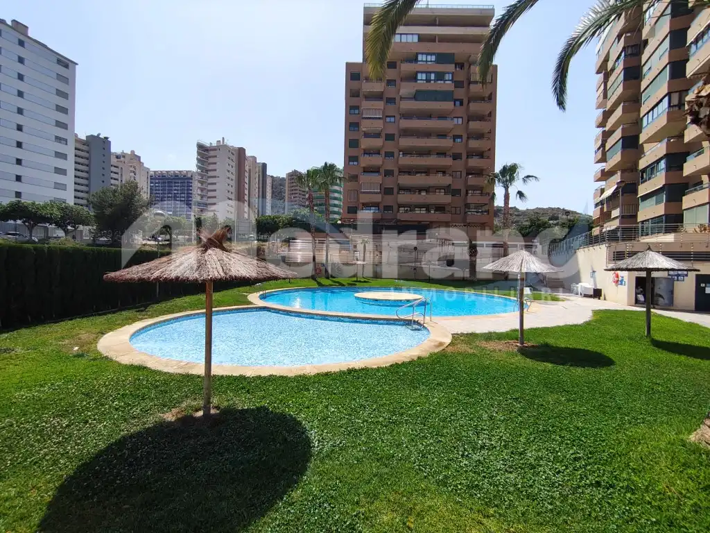Piscina de Piso en venta en Villajoyosa / La Vila Joiosa con Aire acondicionado, Calefacción y Jardín privado