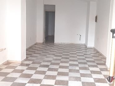 Local comercial de lloguer a Avenida de Cadiz