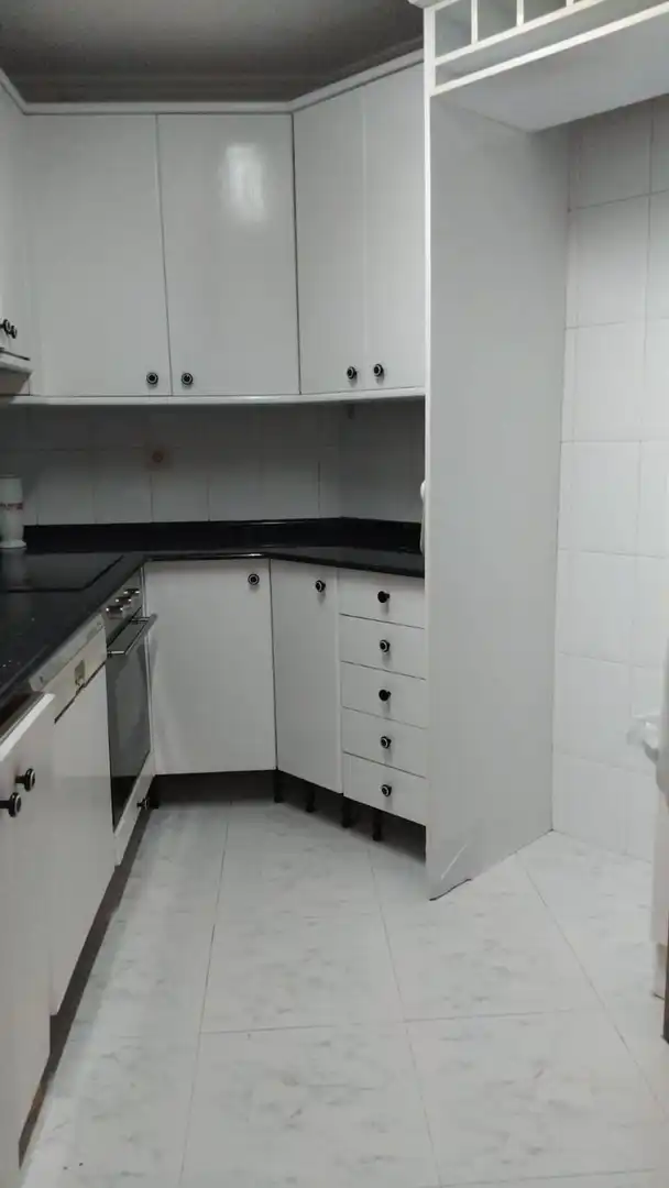Flat with lift for sale in Oeste, imagen 9
