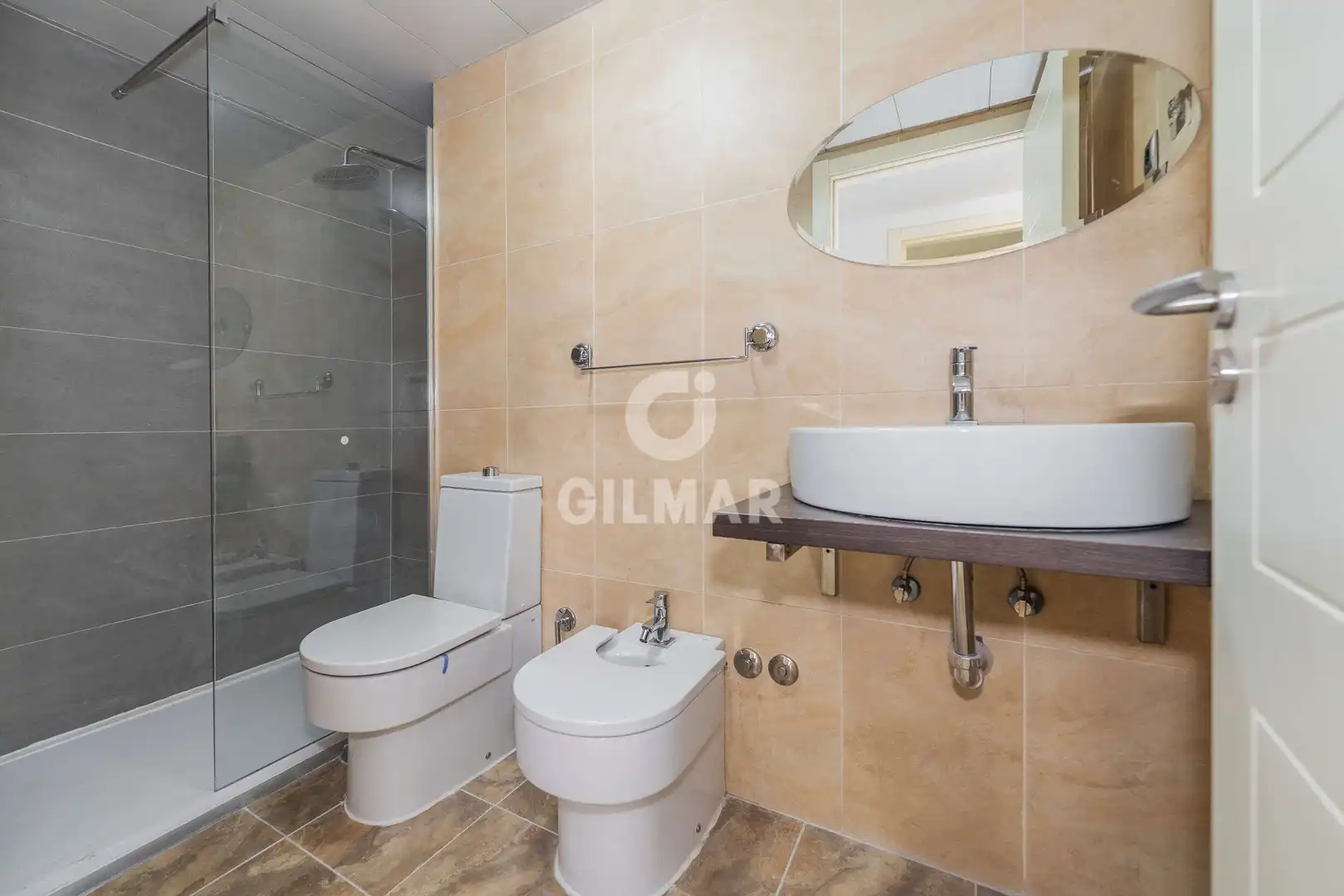 Bathroom of Flat for sale in Madrid  with Heating, Private garden and Storage room