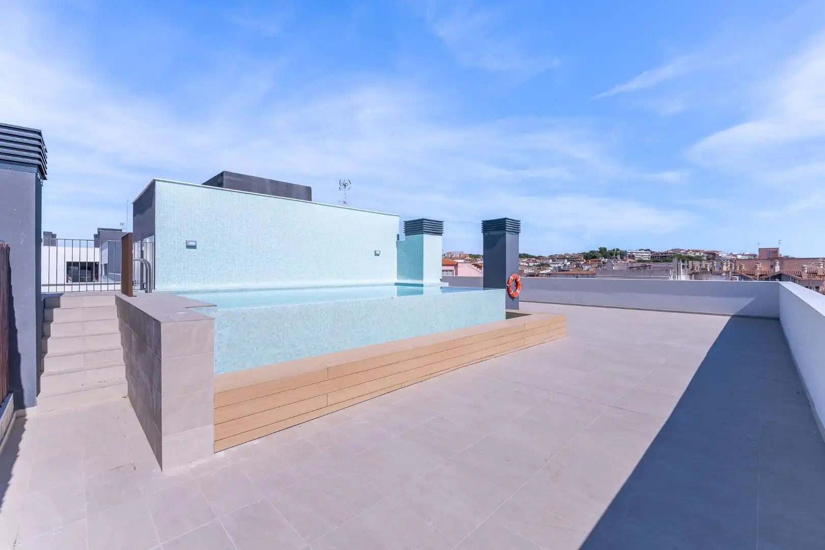Piscina de Piso de alquiler en Palamós con Calefacción y Piscina comunitaria