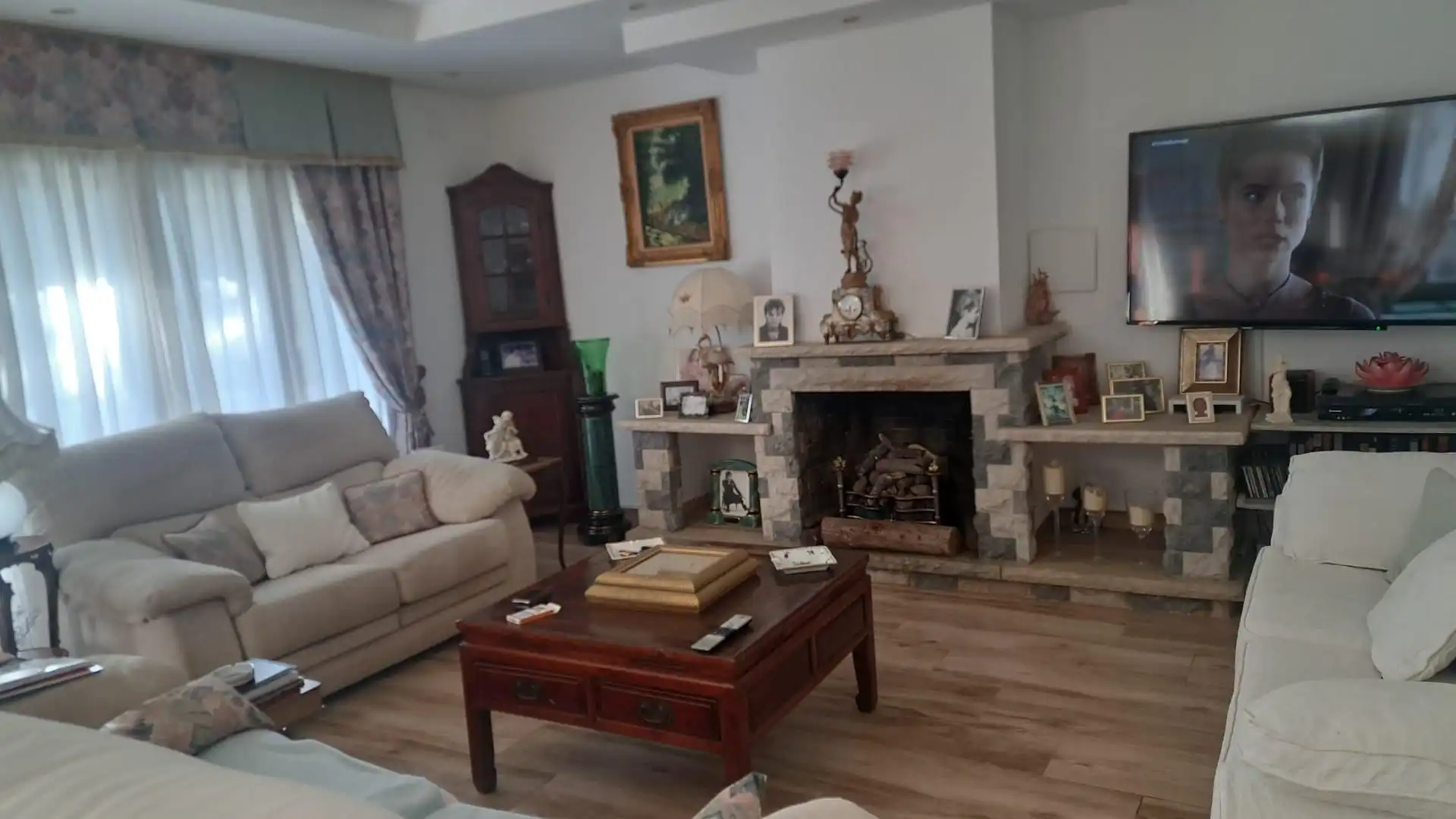 Sala d'estar de Casa o xalet en venda en Lloret de Mar amb Jardí privat, Terrassa i Traster