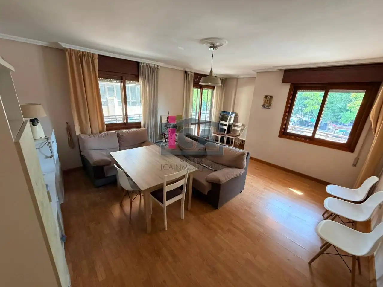 Wohnzimmer von Wohnung zur Miete in Cáceres mit Heizung, Terrasse und Abstellraum