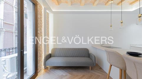Foto 4 de Apartament en venda a El Raval, Barcelona