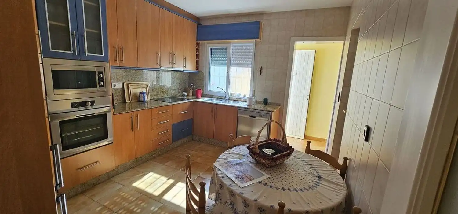 Cuina de Casa o xalet en venda en Orihuela amb Aire condicionat, Jardí privat i Terrassa