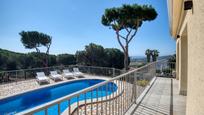 Piscina de Casa o xalet en venda en Castell-Platja d'Aro amb Aire condicionat, Calefacció i Jardí privat