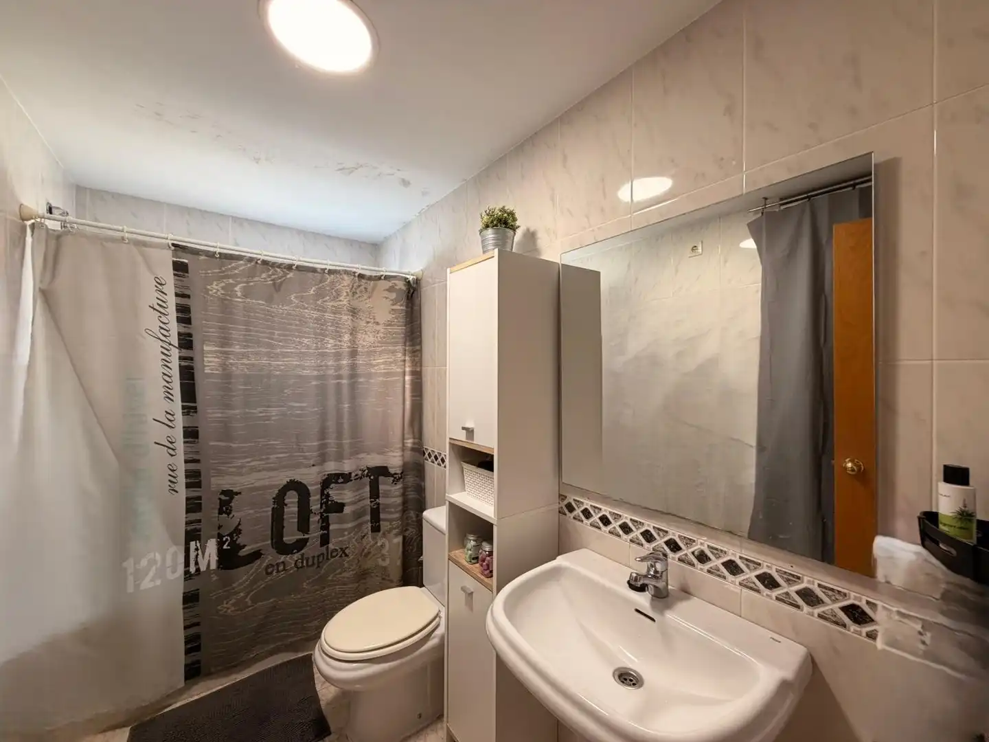 Baño de Casa adosada en venta en Vilablareix con Calefacción y Trastero