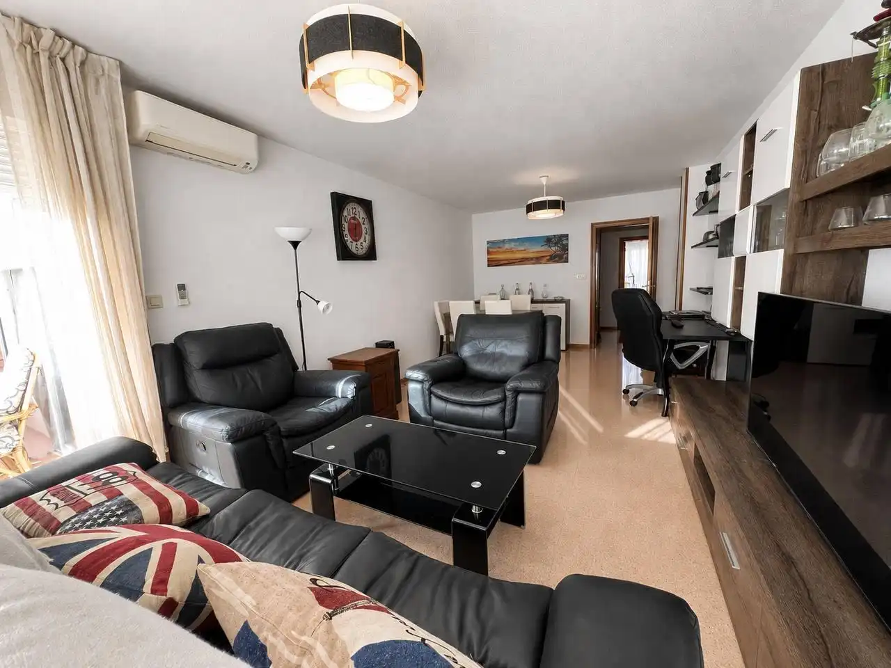 Sala de estar de Apartamento en venta en Alicante / Alacant con Aire acondicionado, Calefacción y Trastero