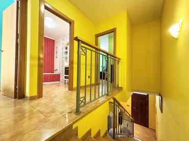 Terraced house with balcony for sale in Calle San Isidro
