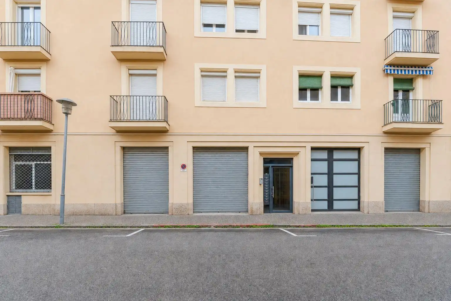 Exterior view of Flat for sale in Girona