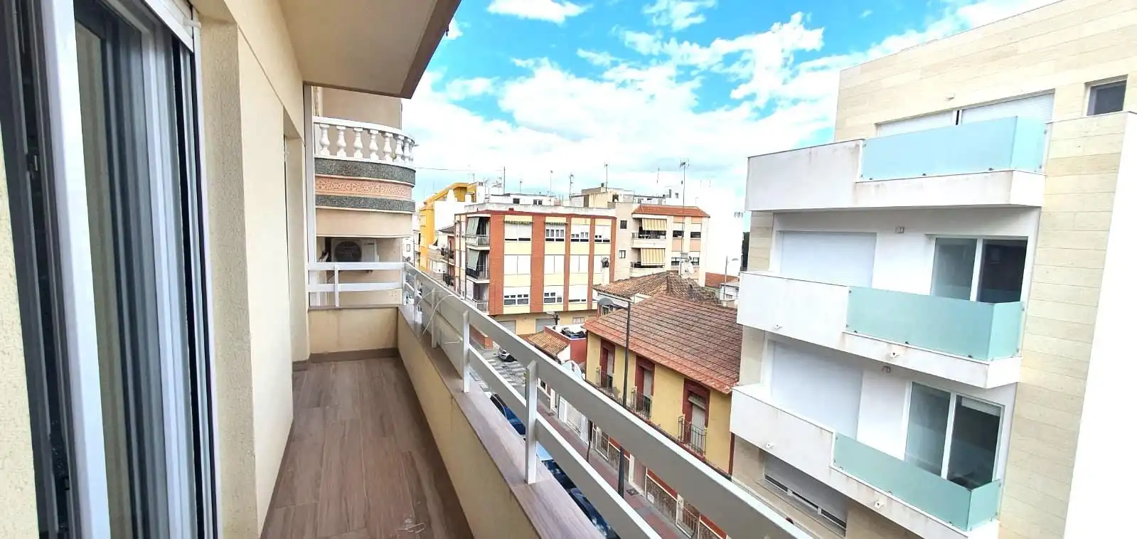Terraza de Piso en venta en Guardamar del Segura con Terraza, Balcón y Alarma