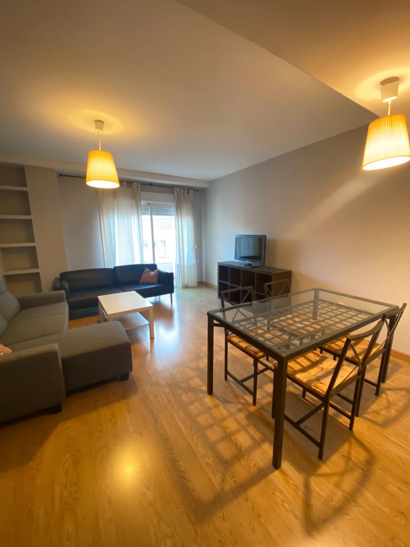 Sala d'estar de Pis de lloguer en Málaga Capital amb Aire condicionat, Terrassa i Moblat