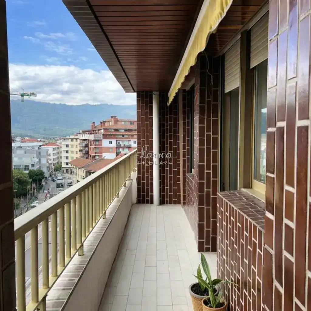 Piso con ascensor en venta en Amorebieta-Etxano, imagen 3