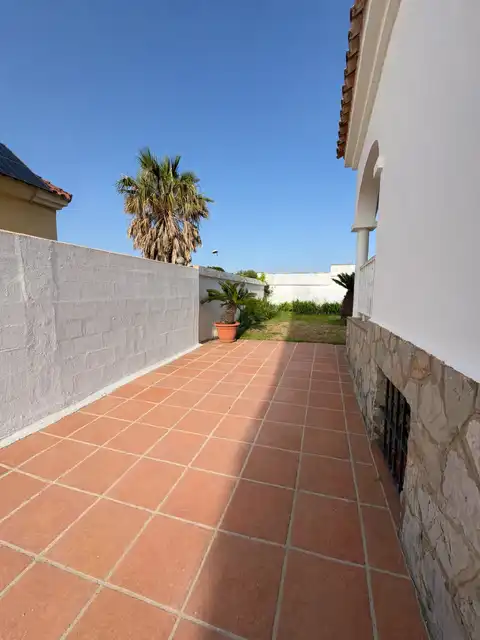 Terrace of Houses for sale in Algeciras  with Air Conditioner, Private garden and Terrace