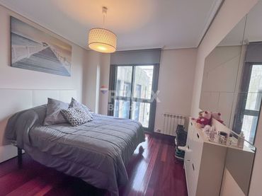 Piso con ascensor en venta en Rúa Montecelo Alto