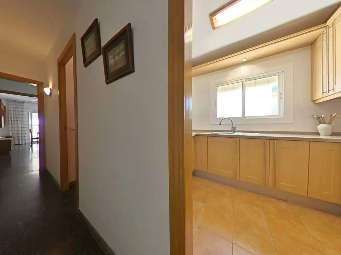 Kitchen of Flat for sale in Platja de Ponent