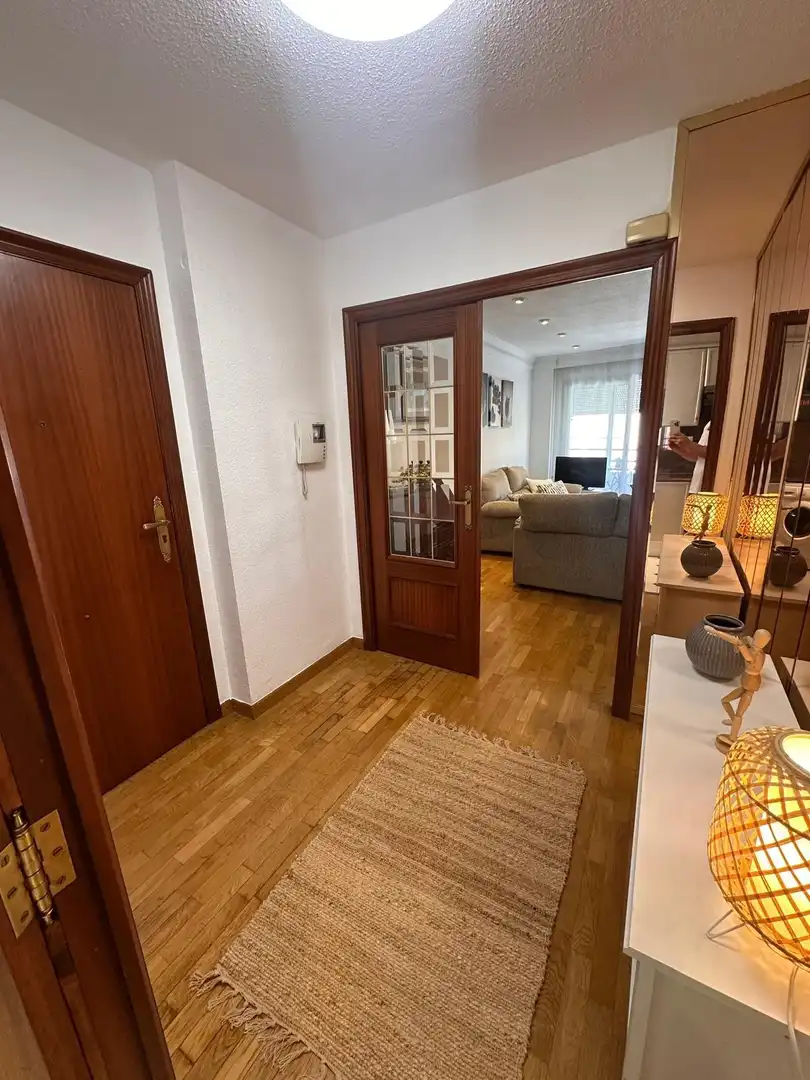 Wohnung zur Miete in Calle de Àngel Guimerà, Arrancapins