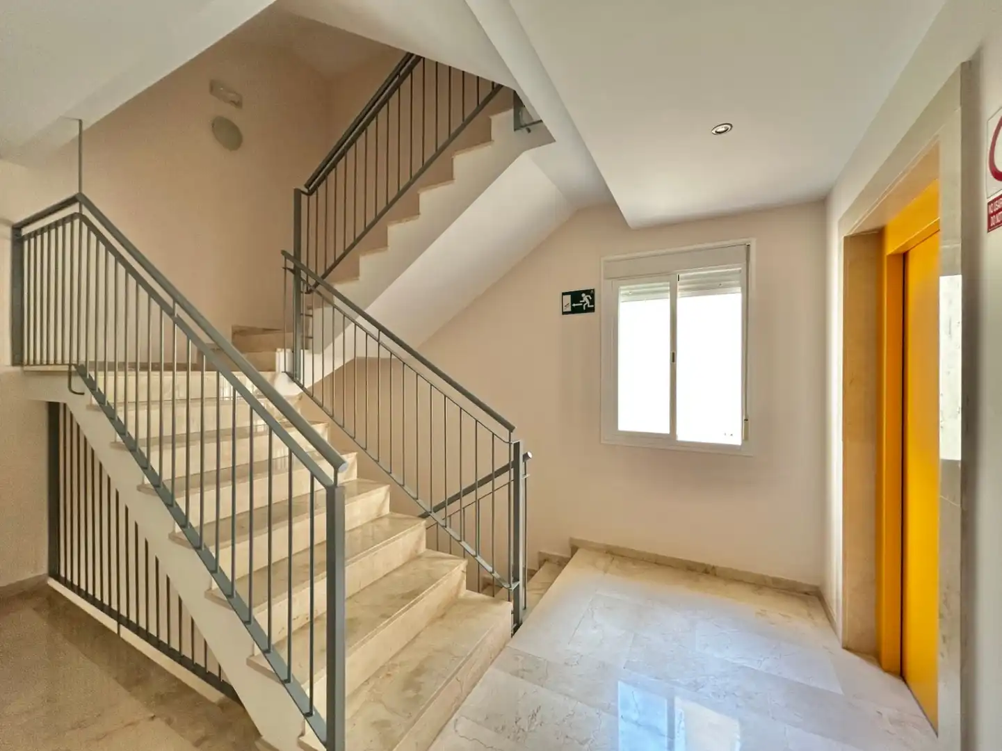 Apartament amb terrassa en venda a Centro, imagen 24