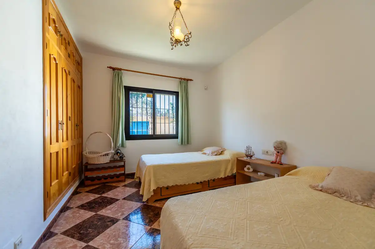 Habitación de Casa adosada en venta en Marbella con Aire acondicionado y Terraza