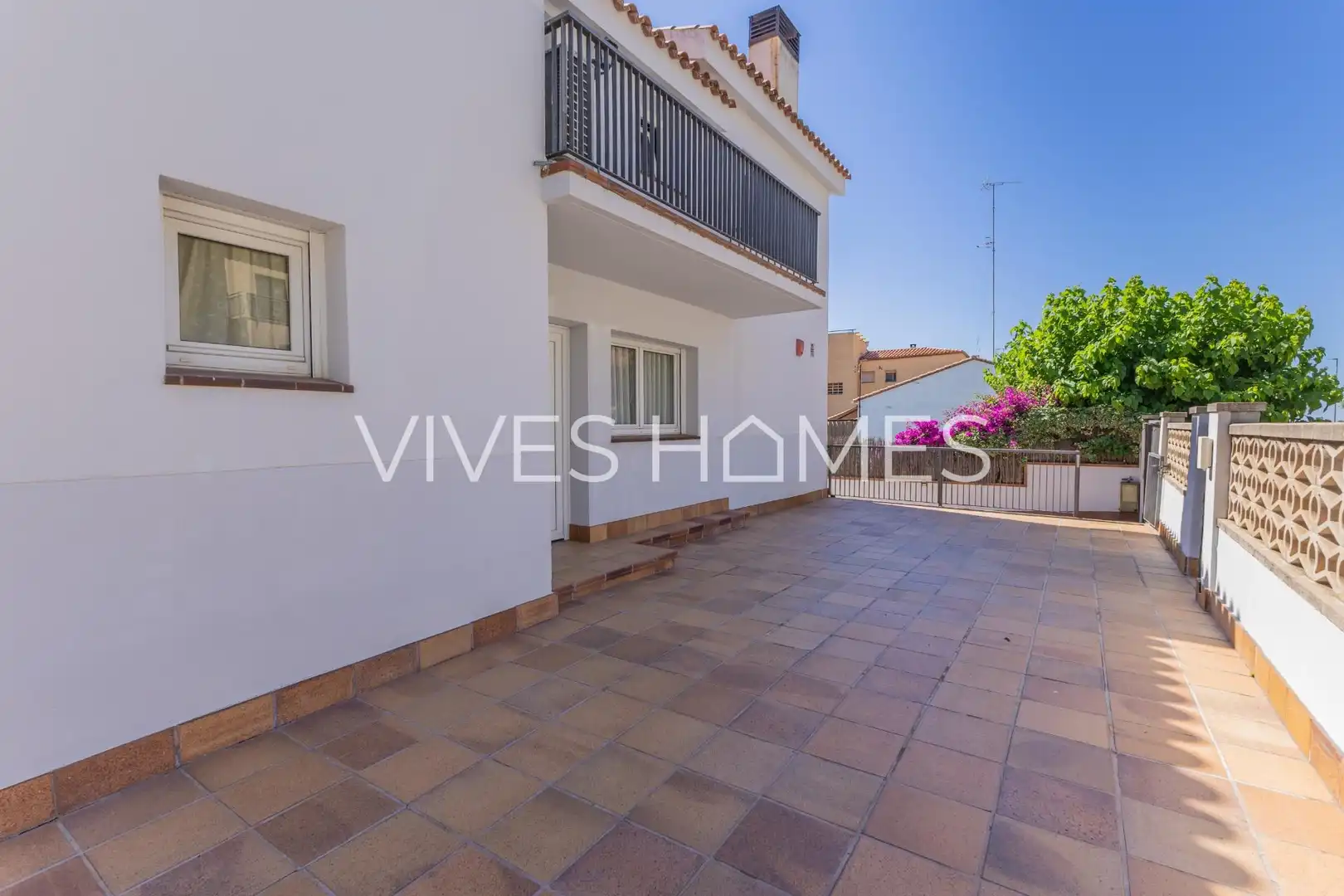 Terrassa de Casa o xalet en venda en Sant Vicenç de Montalt amb Aire condicionat, Calefacció i Jardí privat