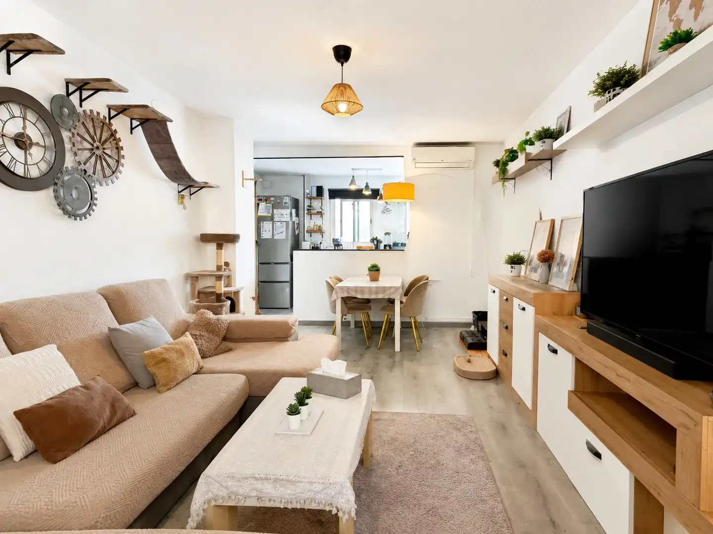 Living room of Flat for sale in Cornellà de Llobregat  with Balcony