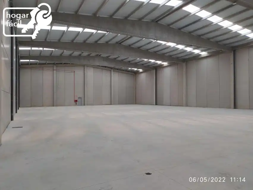 Industrial building to rent in Camino Real