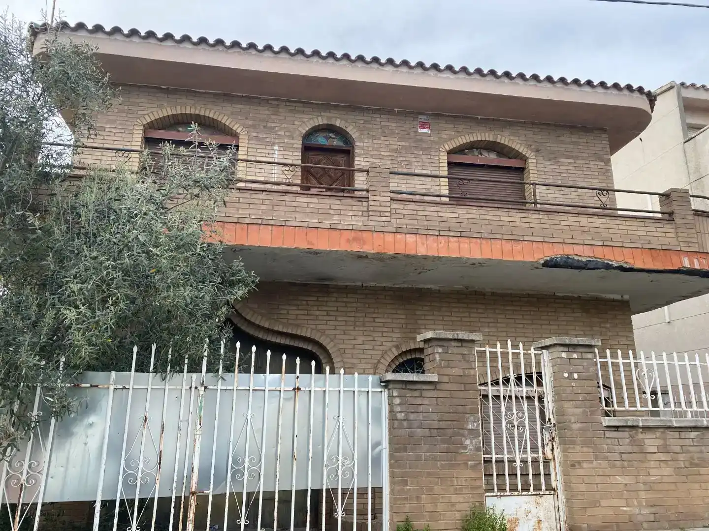 Vista exterior de Casa o xalet en venda en Polinyà amb Aire condicionat i Balcó