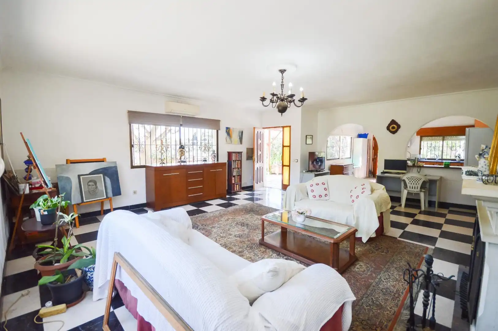 Sala d'estar de Finca rústica en venda en Pechina amb Aire condicionat, Jardí privat i Terrassa