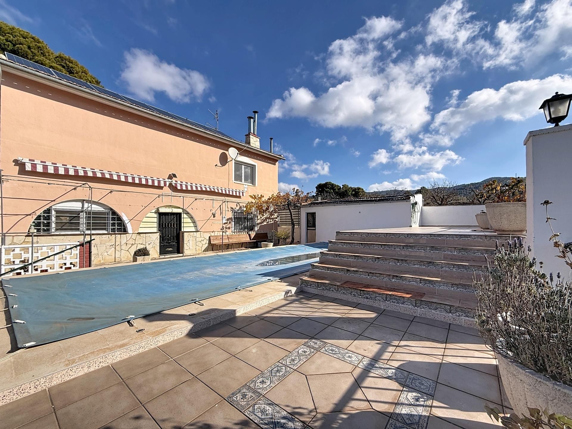 Swimming pool of House or chalet for sale in Ibi  with Private garden, Terrace and Storage room