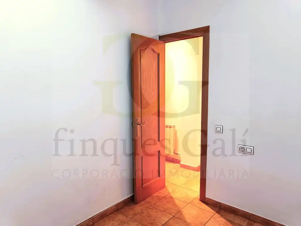 Flat for sale in Manresa