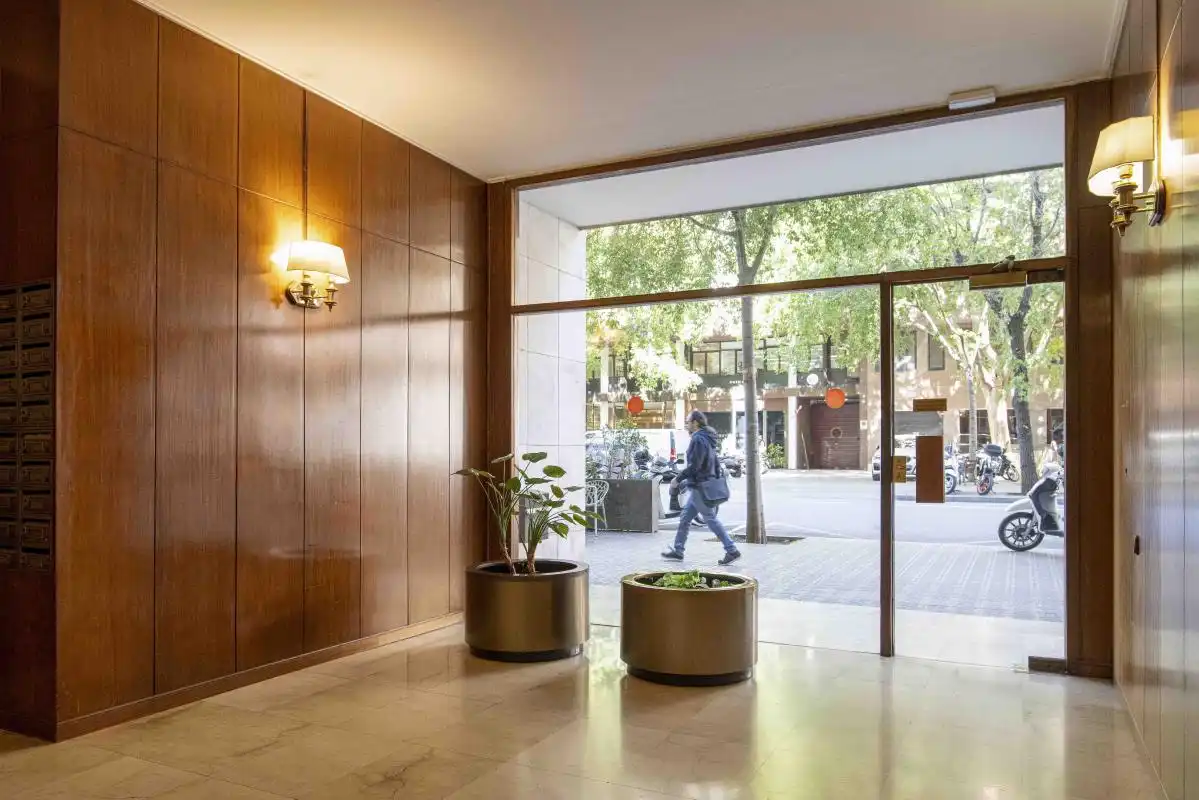 Piso en venta en Barcelona con Aire acondicionado, Calefacción y Jardín privado