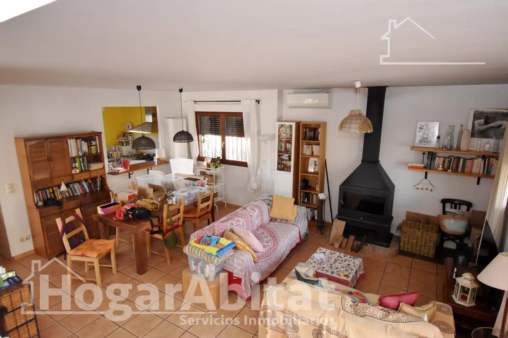 Living room of Houses for sale in Picassent  with Air Conditioner, Private garden and Terrace