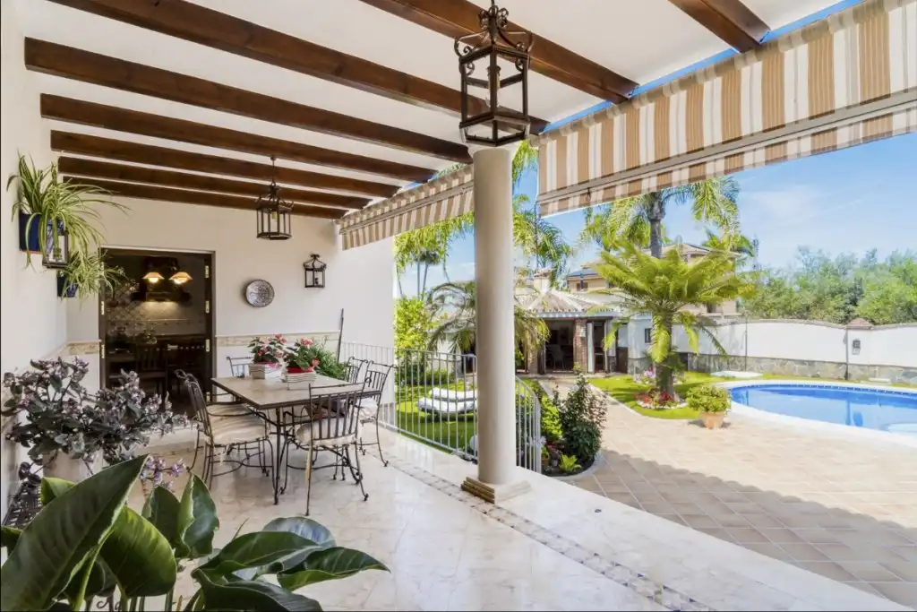 Terraza de Casa o chalet en venta en Alhaurín El Grande con Aire acondicionado, Calefacción y Jardín privado