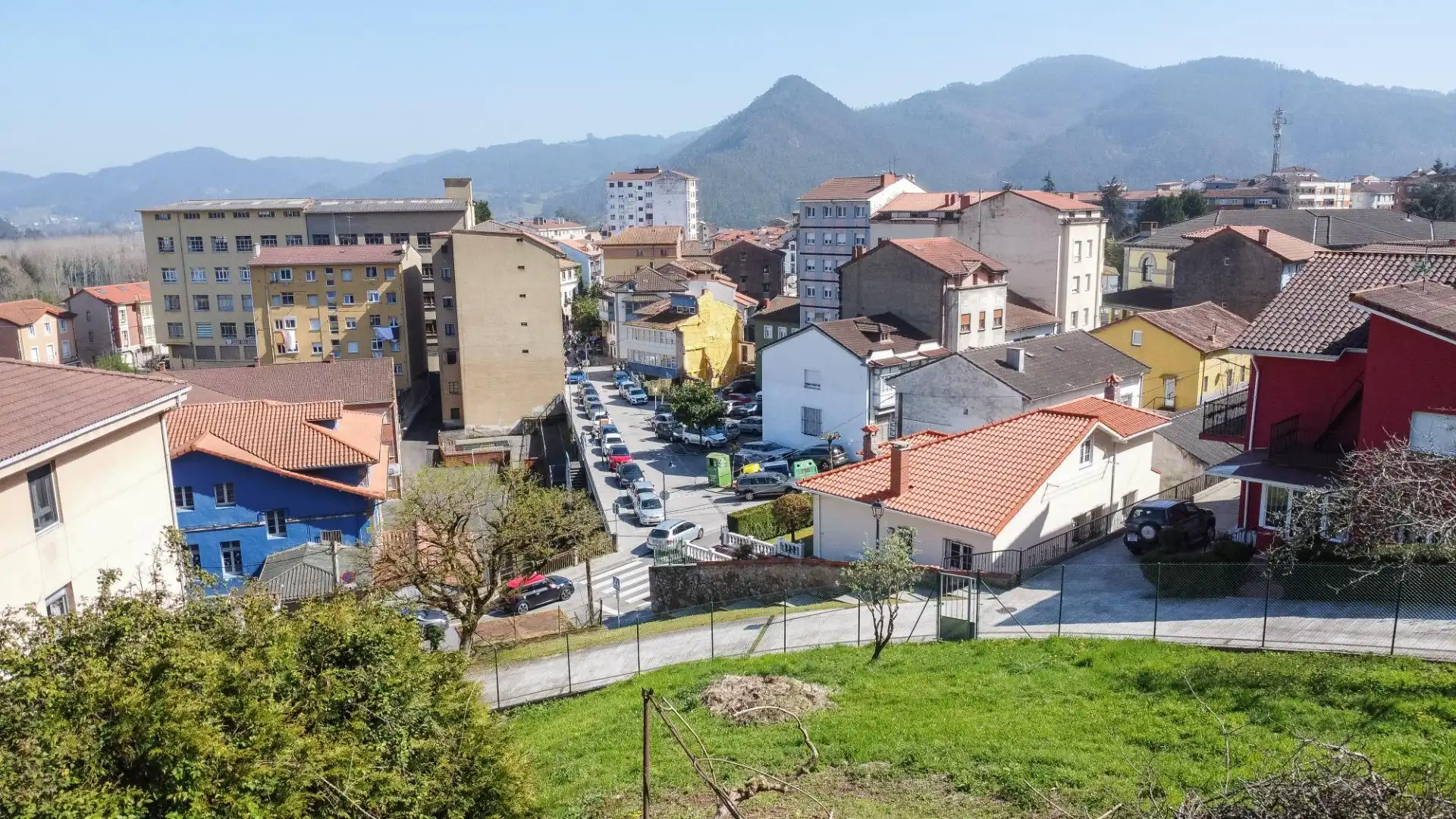 Wohnbaugrundstück zum Verkauf in Calle de Primo de Rivera 23