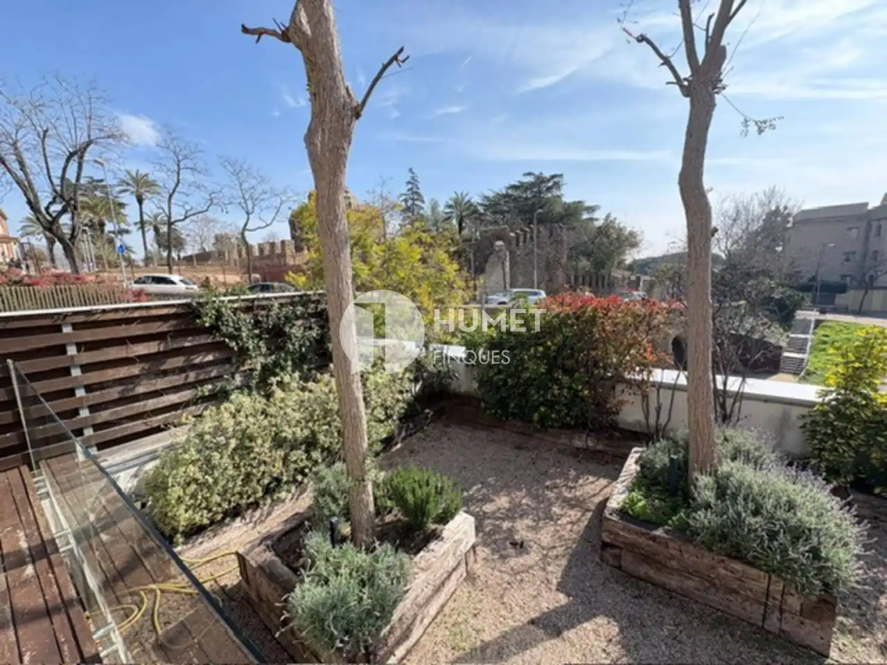 Jardín de Casa o chalet en venta en Barcelona con Aire acondicionado, Calefacción y Jardín privado