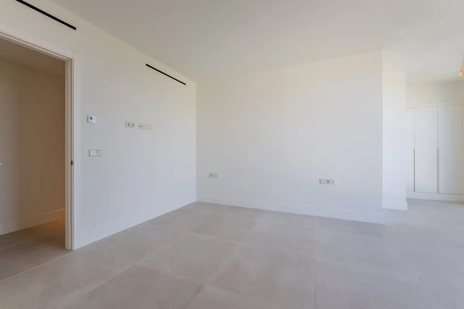 Neubau-Penthouse mit Pool zum Verkauf in Passeig Marítim 100, imagen 12