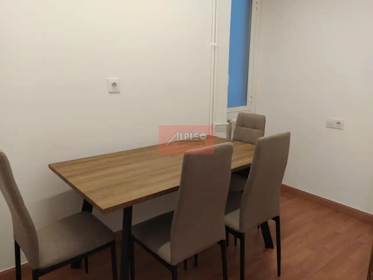Comedor de Piso de alquiler en Ourense Capital  con Calefacción, Amueblado y Balcón