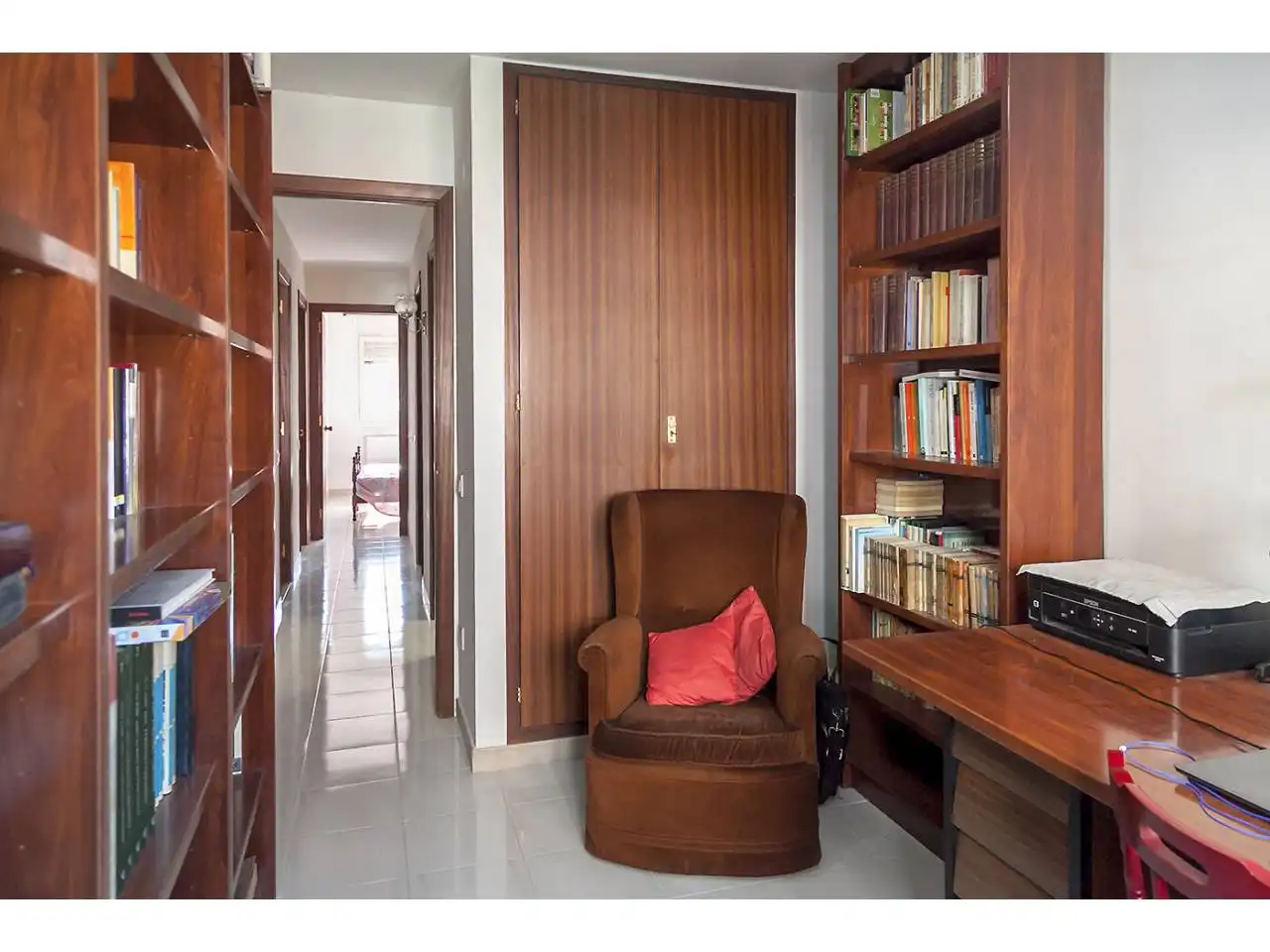 Piso en venta en Sant Joan Despí con Calefacción y Terraza